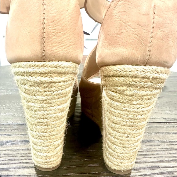 Marc Fisher Alison Light Pink Nubuck Suede Espadrille Wedges Size 7 - Picture 6 of 9